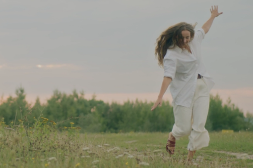 Le mouvement comme métaphore du changement : comment passer d’un blocage à une nouvelle fluidité avec la danse thérapie